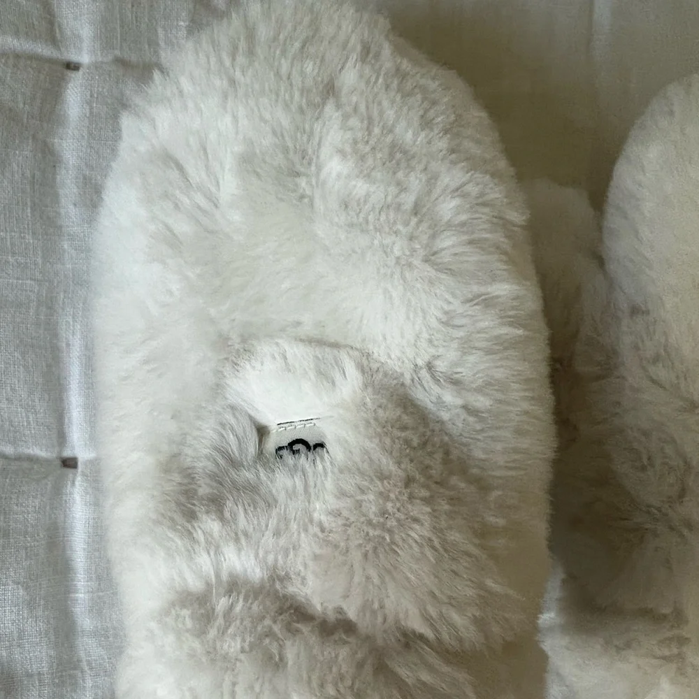 UGG Kids Faux Fur Mittens